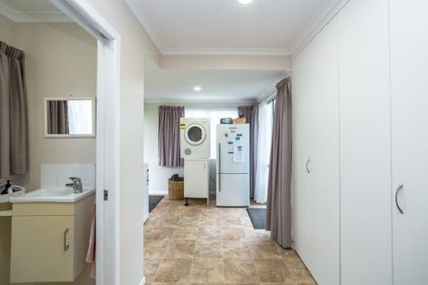 Photo of property in 14 Humphries Street, Greytown, 5712