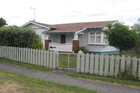 Photo of property in 84 Warwick Street, Feilding, 4702