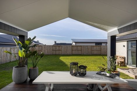 Photo of property in 47 Colpoma Close, Papamoa Beach, Papamoa, 3118