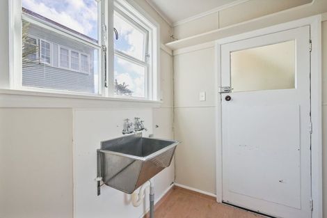 Photo of property in 30 Hooker Avenue, Bryndwr, Christchurch, 8053