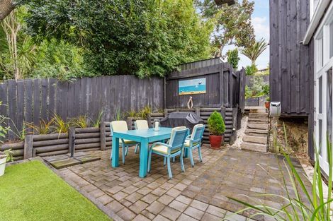 Photo of property in 1/39 Saffron Street, Birkdale, Auckland, 0626