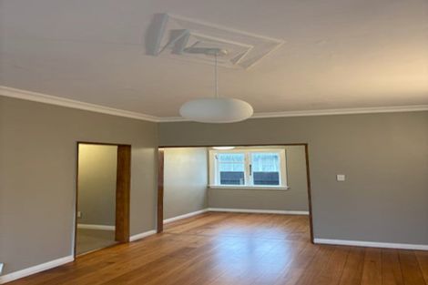 Photo of property in 158 Naenae Road, Naenae, Lower Hutt, 5011