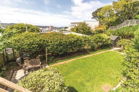 Photo of property in 27 Salamanca Road, Kelburn, Wellington, 6012