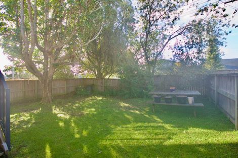 Photo of property in 1/18 Sydney Street, Hauraki, Auckland, 0622