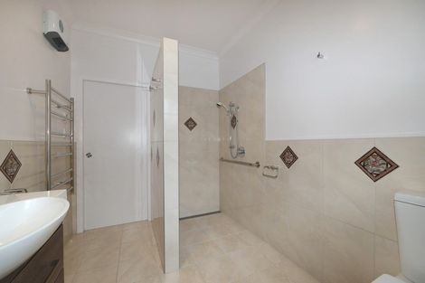 Photo of property in 1021 Duke Street, Mahora, Hastings, 4120