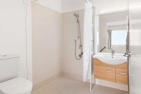 Photo of property in Summerset At The Course, 20 Racecourse Road, Trentham, Upper Hutt, 5018