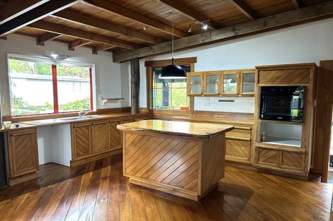 Photo of property in 1 Bay View Road, Raglan, 3225