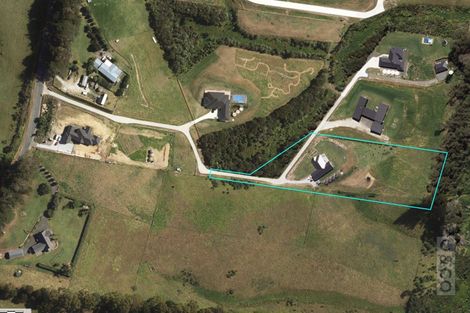 Photo of property in 225b Amreins Road, Taupaki, 0782