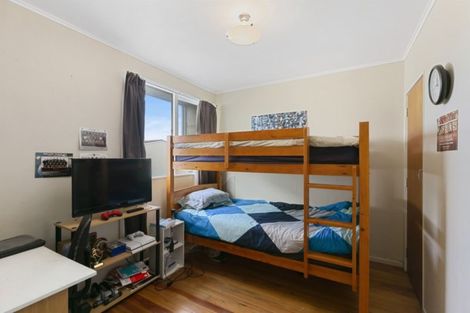 Photo of property in 7/55 Apu Crescent, Lyall Bay, Wellington, 6022