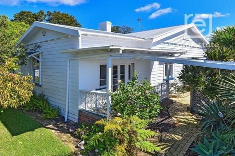 Photo of property in 3 Peverill Crescent, Papatoetoe, Auckland, 2025