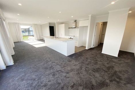 Photo of property in 7 Rusbatch Lane, Belfast, Christchurch, 8051