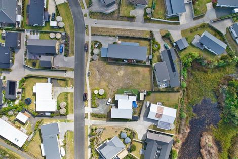 Photo of property in 17 Northcoast Place, Mangawhai Heads, Mangawhai, 0505