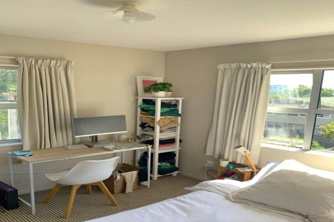 Photo of property in 1b Anderson Terrace, Mount Cook, Wellington, 6021