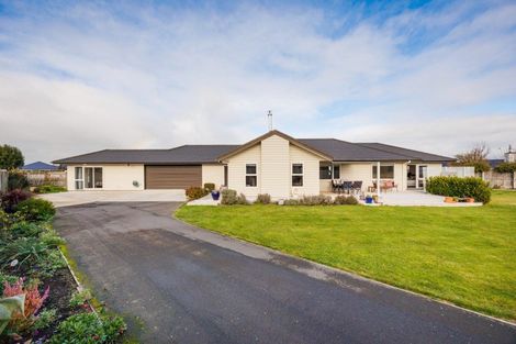 Photo of property in 13 Roots Street East, Feilding, 4702