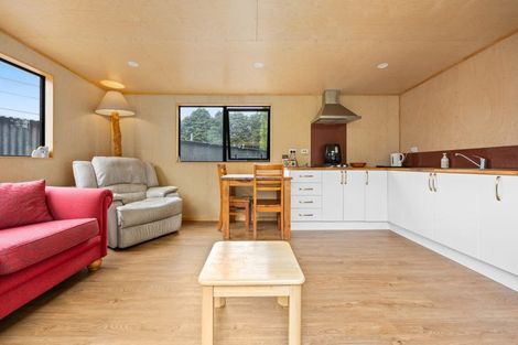 Photo of property in 280 Hasketts Road, Yaldhurst, Christchurch, 7678