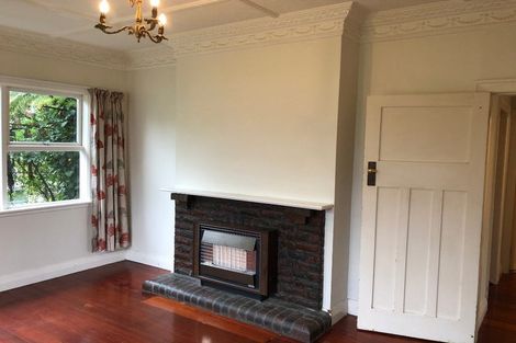 Photo of property in 24 Izard Road, Khandallah, Wellington, 6035