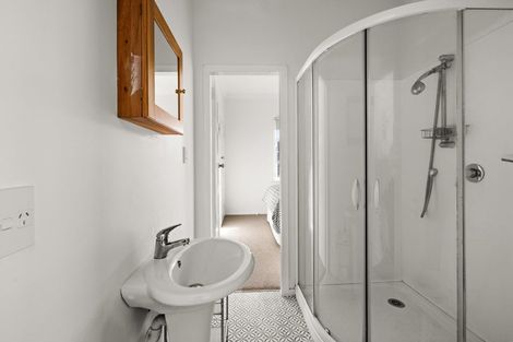 Photo of property in 206 Sylvan Road, Parkvale, Hastings, 4122