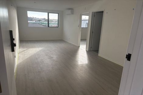 Photo of property in 3/45 Dale Crescent, Pakuranga, Auckland, 2010