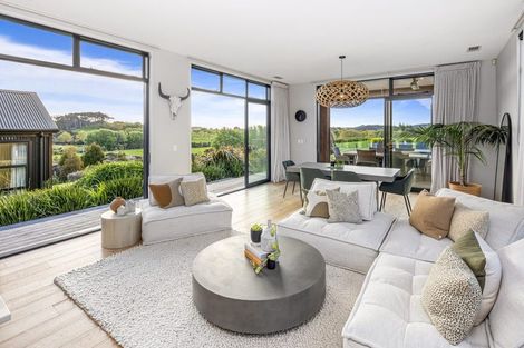 Photo of property in 56 Hull Road, Waitoki, Kaukapakapa, 0871