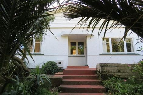 Photo of property in 6 Raniera Street, Glen Avon, New Plymouth, 4312