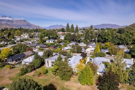 Photo of property in 23 Nairn Street, Arrowtown, 9302
