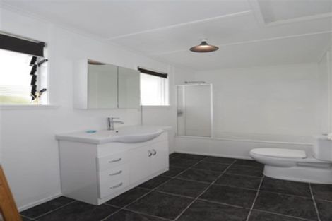 Photo of property in 13 Waerenga Road, Te Kauwhata, 3710