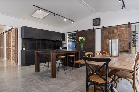 Photo of property in 16 Oates Place, Greytown, 5712