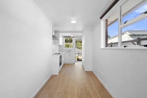 Photo of property in 4/290 Carrington Street, Vogeltown, New Plymouth, 4310