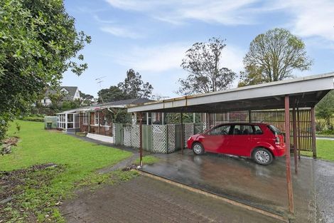 Photo of property in 1/53 Ayton Drive, Totara Vale, Auckland, 0629