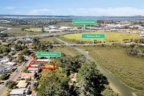 Photo of property in 53 Hartley Terrace, Massey, Auckland, 0614