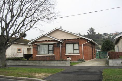 Photo of property in 144 Surrey Street, Forbury, Dunedin, 9012