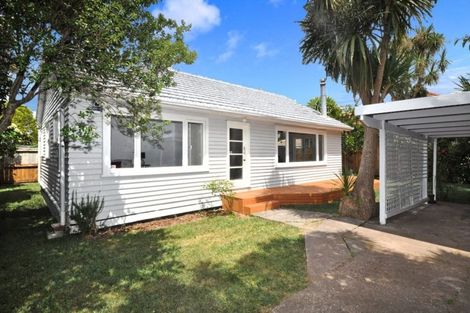 Photo of property in 3/13 Oregon Avenue, Avondale, Auckland, 1026