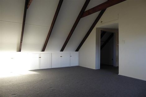 Photo of property in 8 Sunbrae Drive, Silverstream, Upper Hutt, 5019