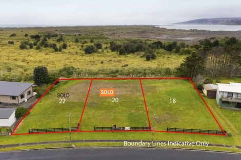 Photo of property in 18 Ashwell Drive, Port Waikato, 2695