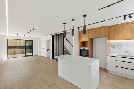 Photo of property in 20a Makomako Drive, Orewa, 0931