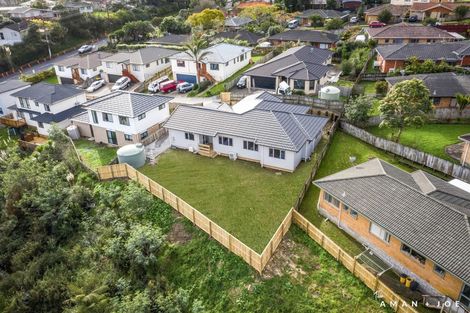 Photo of property in 5 Makora Road, Massey, Auckland, 0614