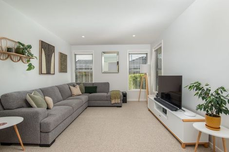 Photo of property in 10 Three Kings Court, Outram, 9019