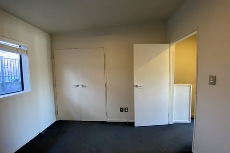 Photo of property in Greenwich Apartments, 16/3 Burton Street, Grafton, Auckland, 1010
