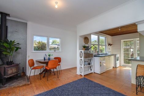 Photo of property in 9a Farnworth Avenue, Holdens Bay, Rotorua, 3010