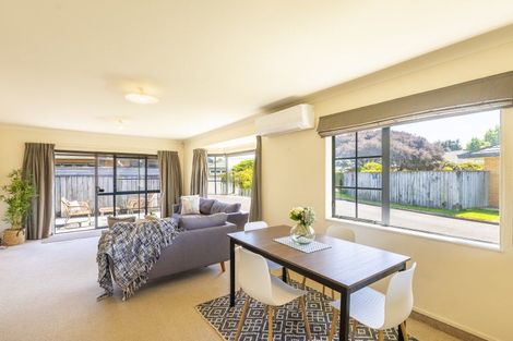 Photo of property in 3 Glen Loch Place, Paraparaumu, 5032