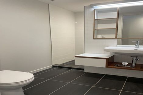 Photo of property in Piermont Apartments, 5c/82 Cable Street, Te Aro, Wellington, 6011