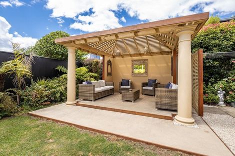 Photo of property in 16 Avon Terrace, The Wood, Nelson, 7010