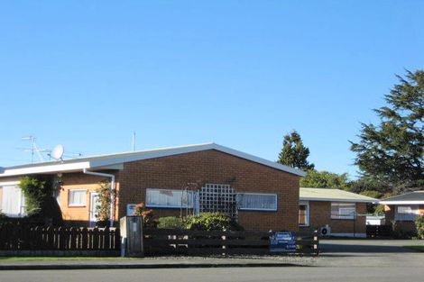 Photo of property in 7a Calder Place, Winton, 9720