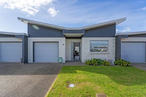 Photo of property in 16 Vanita Drive, Whitianga, 3510