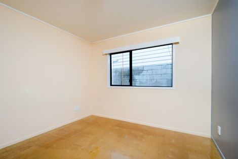 Photo of property in 19a Pisces Road, Glen Eden, Auckland, 0602