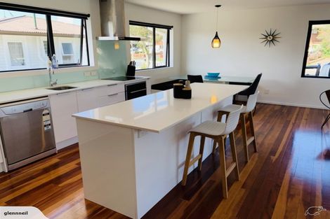 Photo of property in 52 Kirby Street, Glendene, Auckland, 0602
