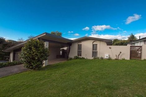 Photo of property in 3 Caesars Place, Churton Park, Wellington, 6037