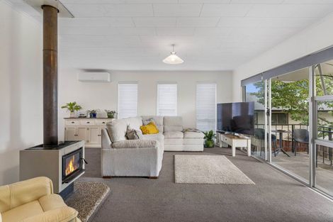 Photo of property in 36 Saint James Street, Richmond Heights, Taupo, 3330