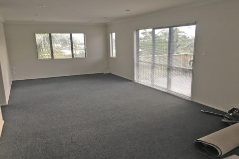 Photo of property in 2/143 Ash Street, Avondale, Auckland, 1026