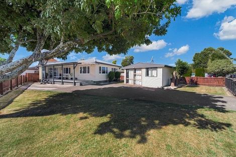Photo of property in 1/48 Willis Road, Papakura, 2110